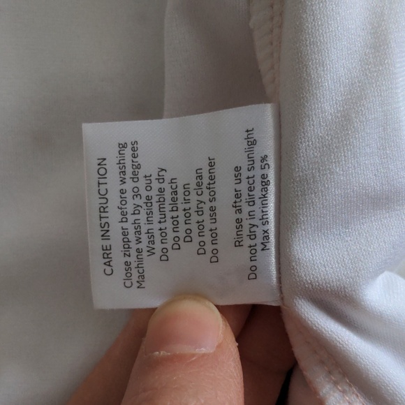 Liewood Confetti Swimsuit, 3-5 years, girls one-piece, long-sleeved rash guard - Picture 11 of 15